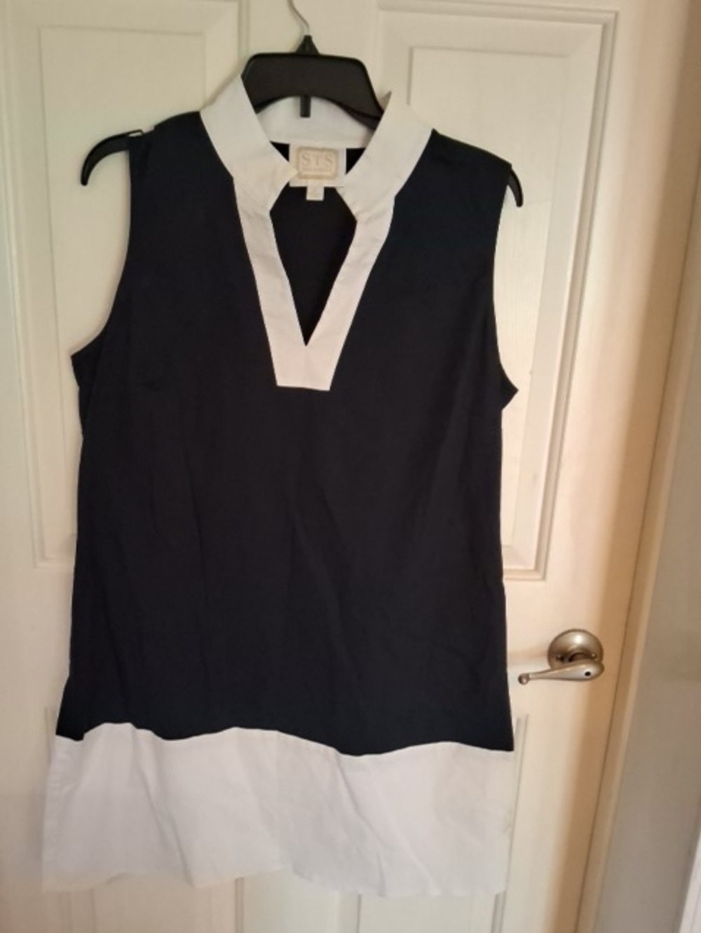 Sleeveless Navy Tunic with White Trim
